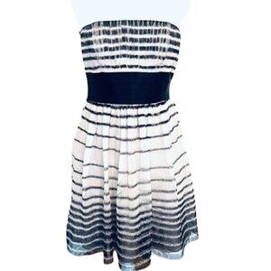 NWT BCBGMAXAZRIA Black and Gray Tulle Lined mini Dress – Size 2 -  Strapless